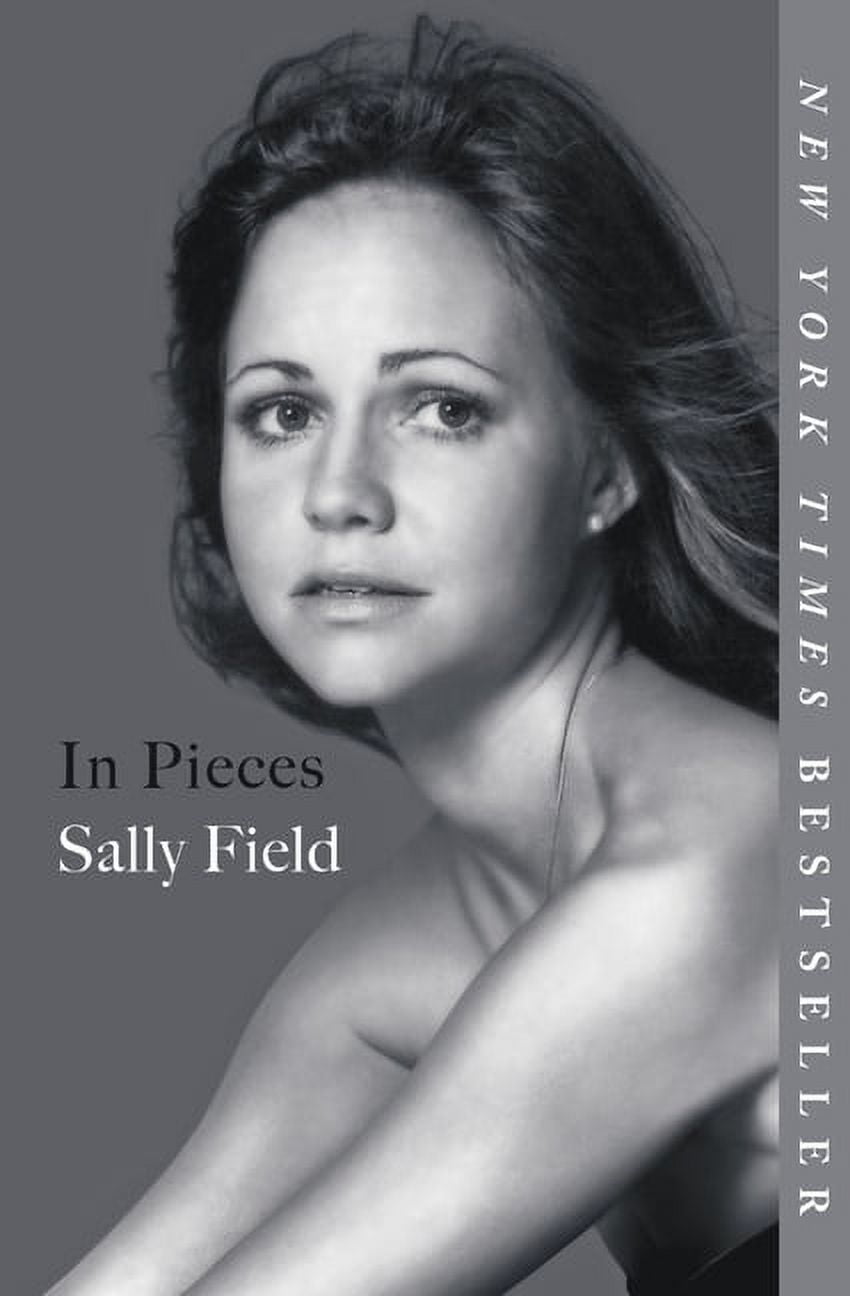 In Pieces (Paperback)